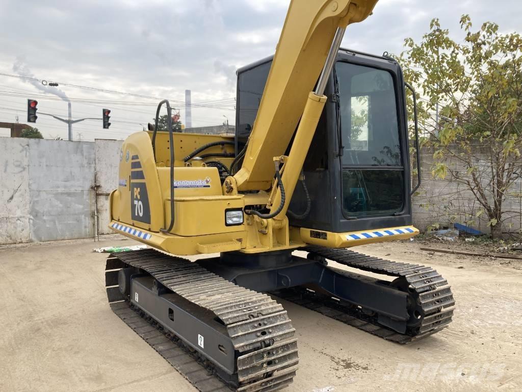 Komatsu PC 70-8 Pásové rýpadlá