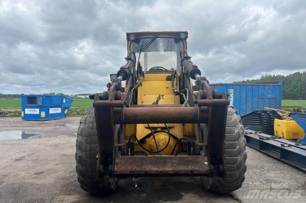 Volvo BM 4400 Kolesové nakladače