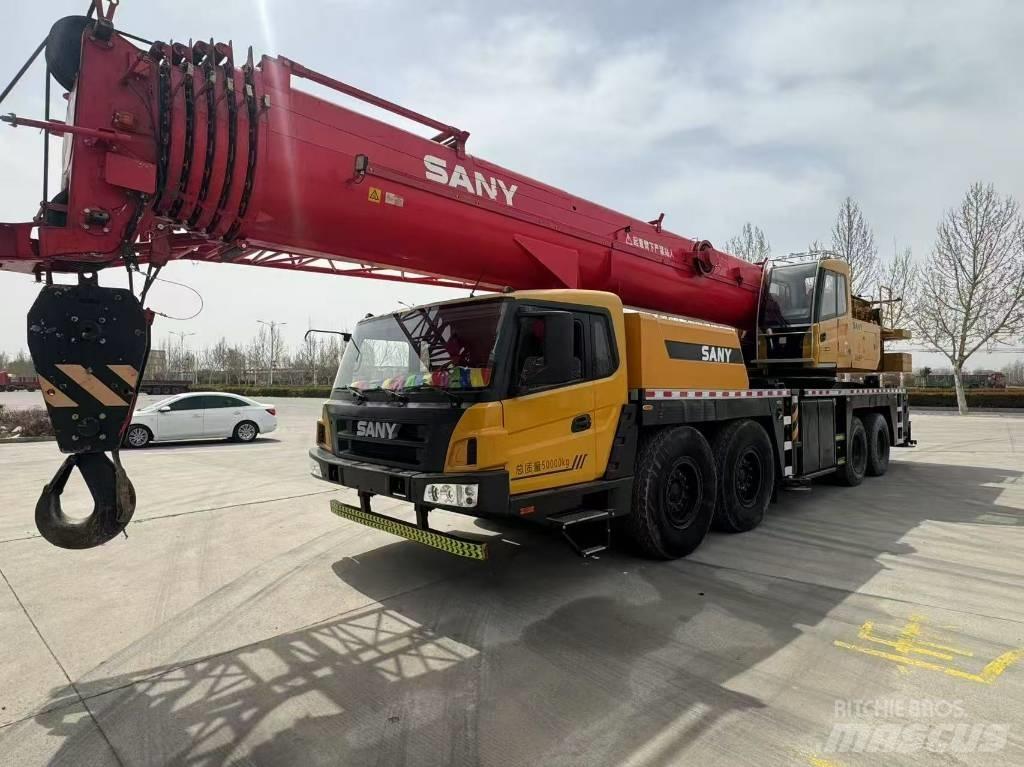 Sany STC 800 Univerzálne terénne žeriavy