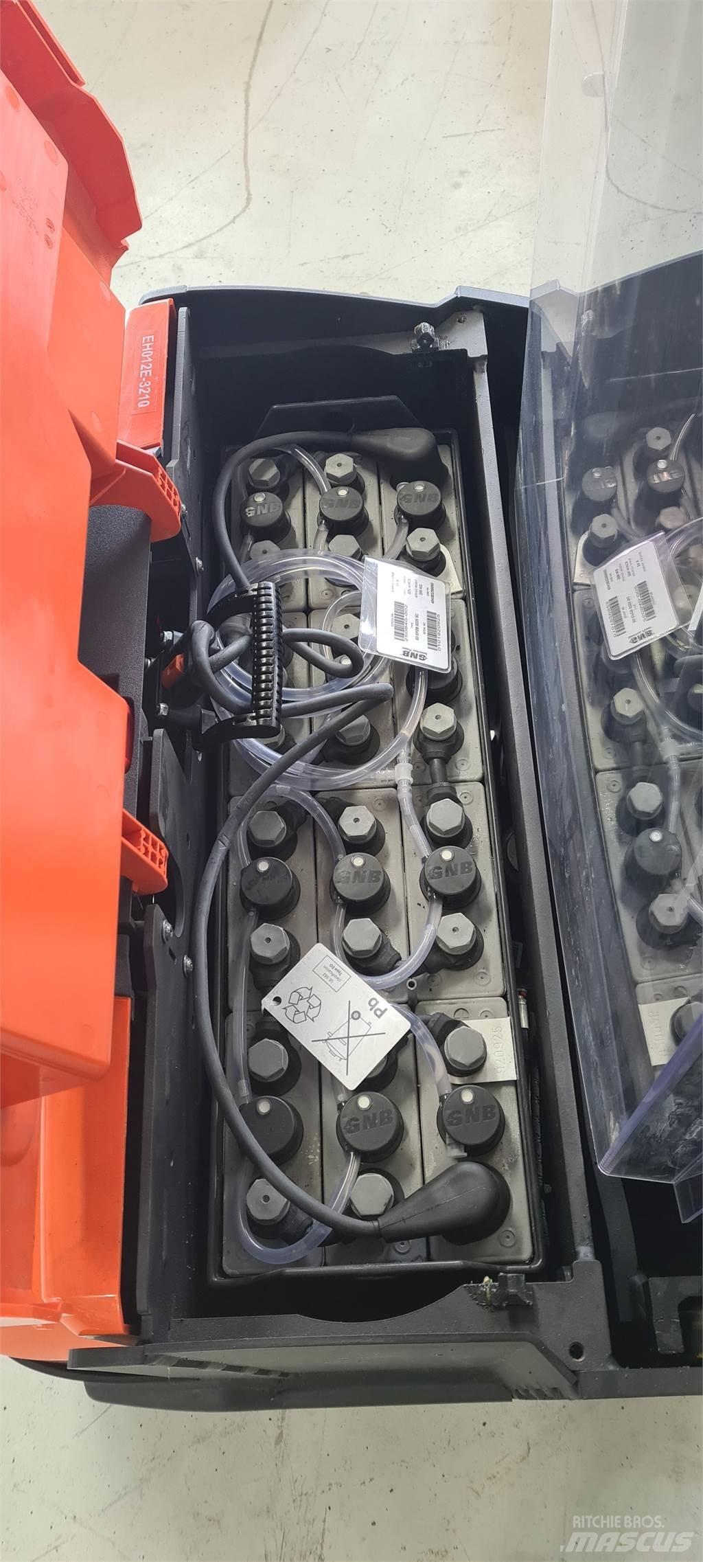 Toyota SWE120L Ručne vedené vysokozdvižné vozíky