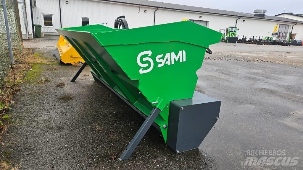 Sami SL 2300 Posýpače soli a piesku