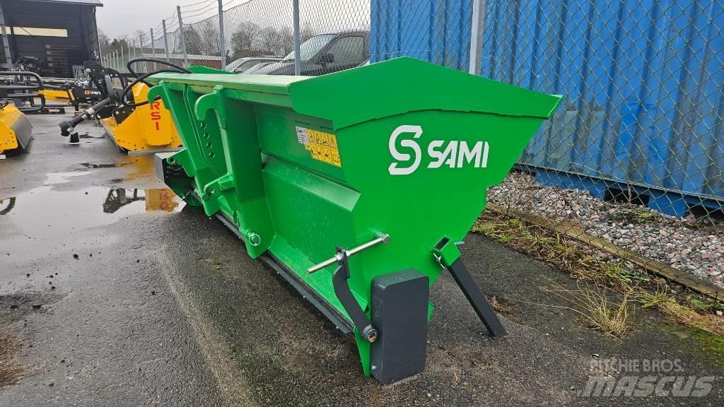 Sami SL 2300 Posýpače soli a piesku