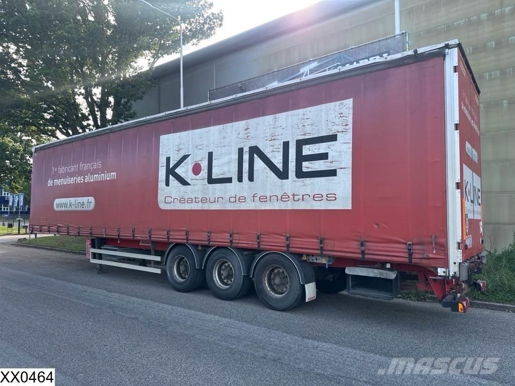 Fruehauf Tautliner Plachtové návesy
