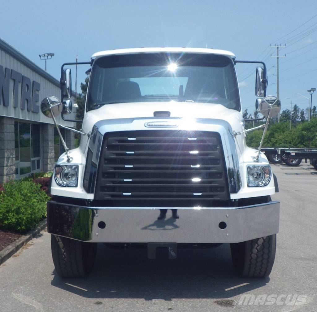 Freightliner 114 SD Nákladné vozidlá bez nadstavby
