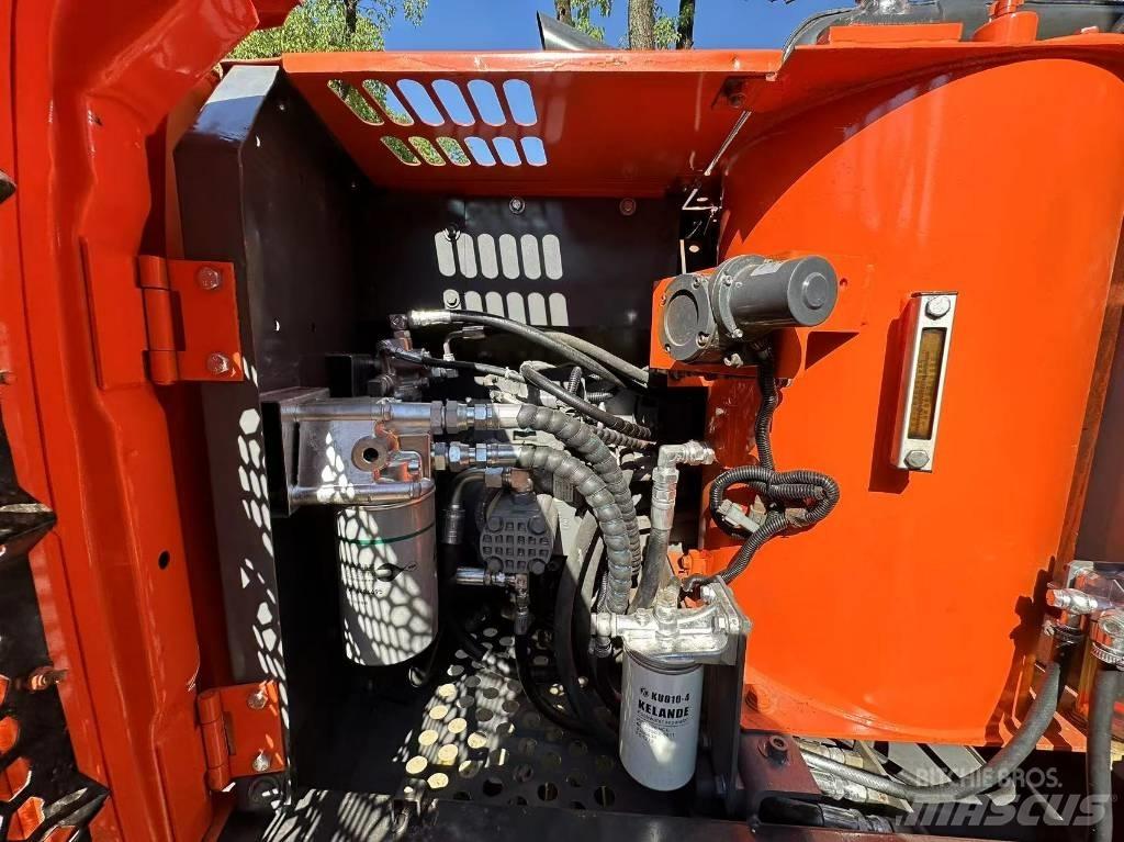 Hitachi ZX 120 Pásové rýpadlá