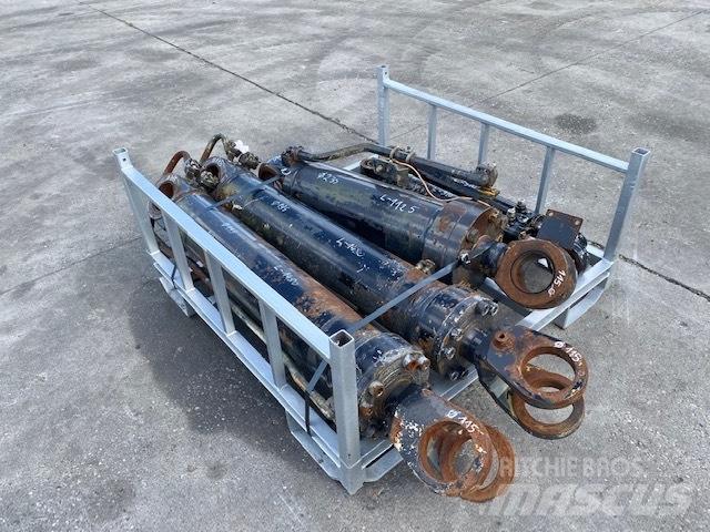 New Holland W 270 C Hydraulika