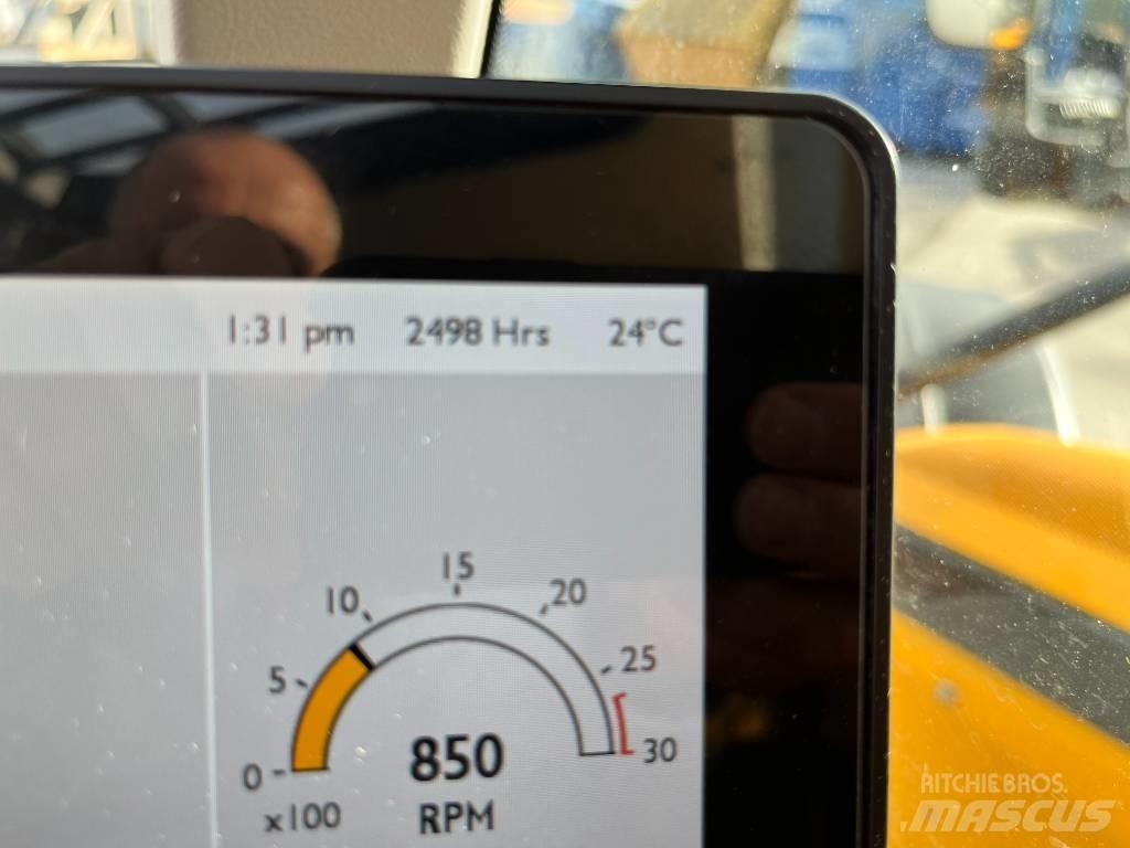 JCB 542X70 AGRI PRO Teleskopické manipulátory