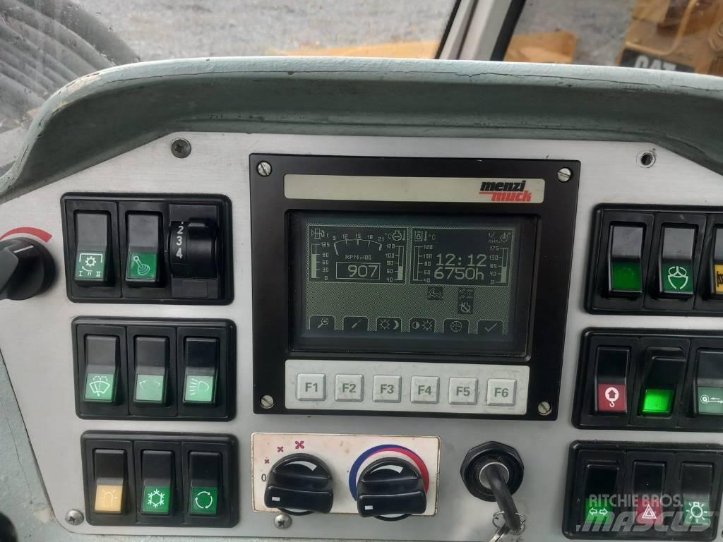 Menzi Muck M450 Žeriavy/Nakladače