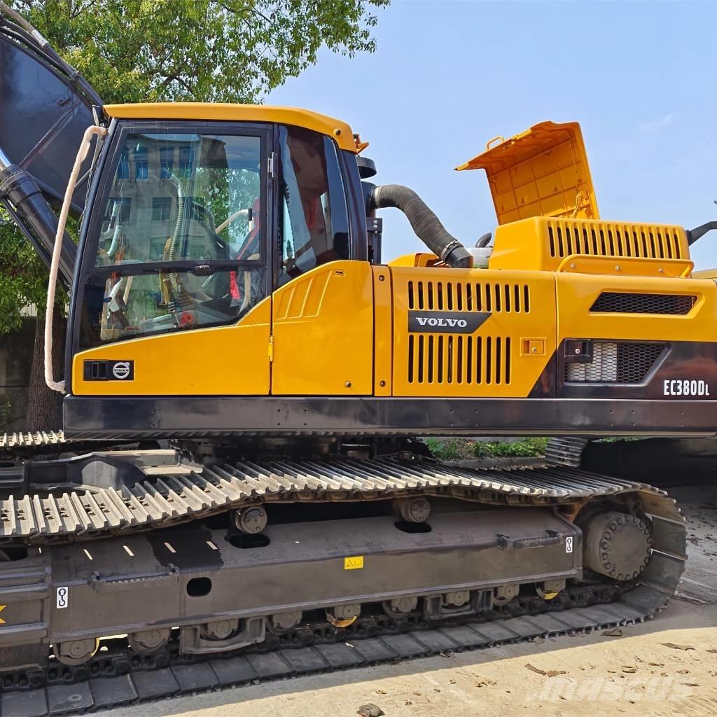 Volvo EC 380 D L Pásové rýpadlá