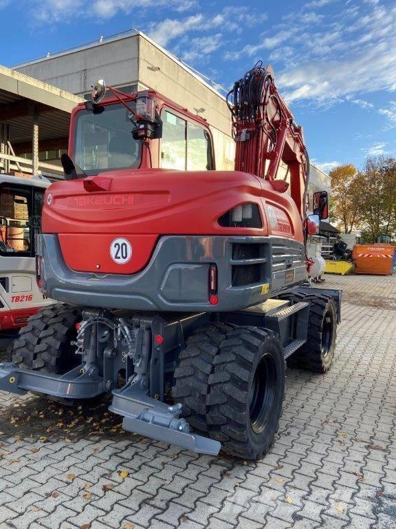 Takeuchi TB 395 W Kolesové rýpadlá