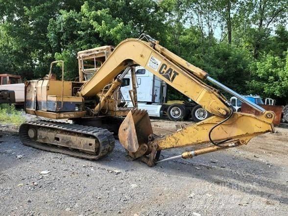 CAT E 70 B Pásové rýpadlá