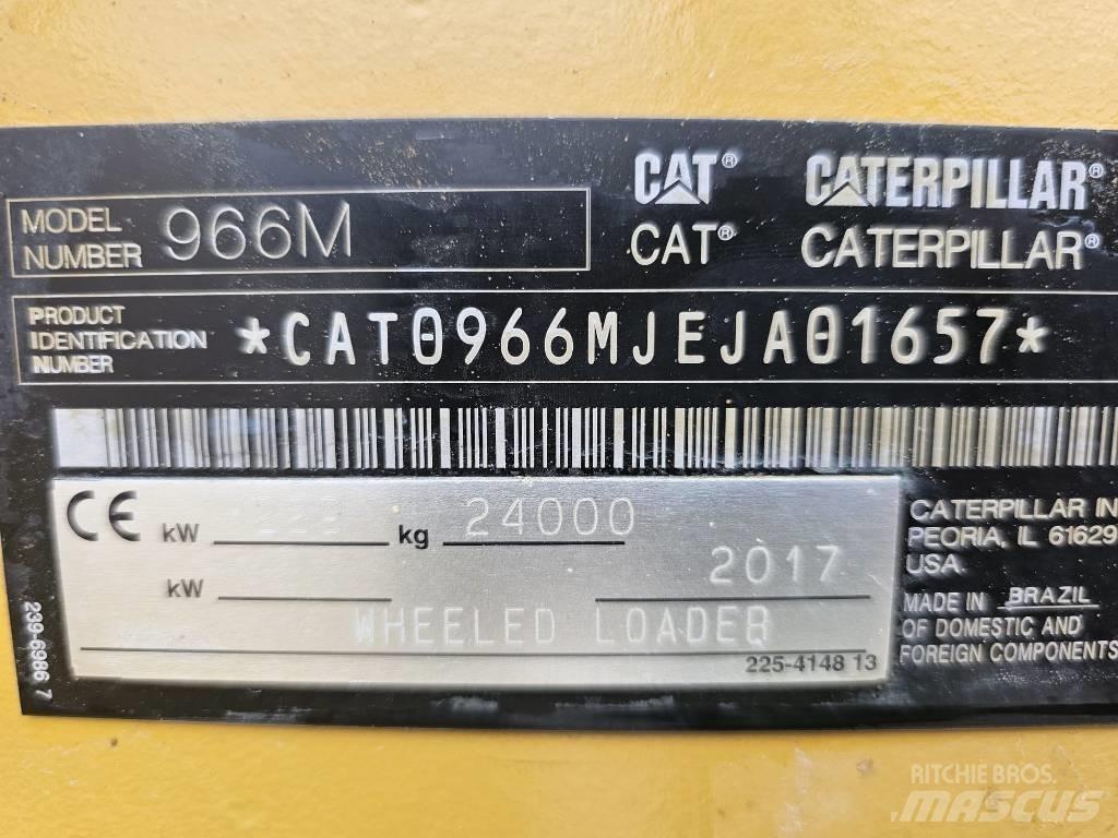 CAT 966 M Kolesové nakladače
