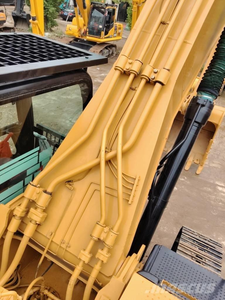 CAT 330 D Pásové rýpadlá