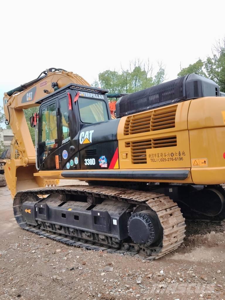 CAT 330 D Pásové rýpadlá
