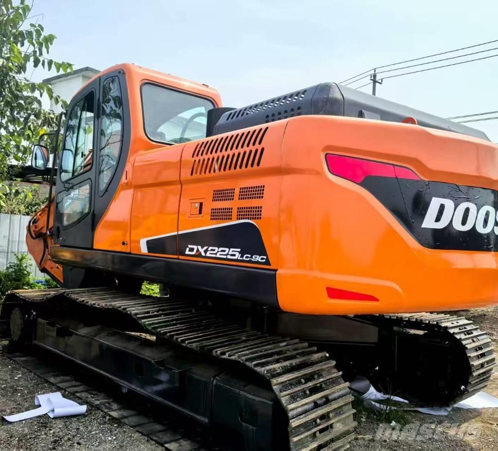 Doosan DX 225 LC Pásové rýpadlá