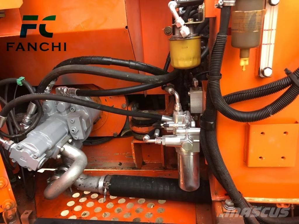 Hitachi ZX 60 Pásové rýpadlá
