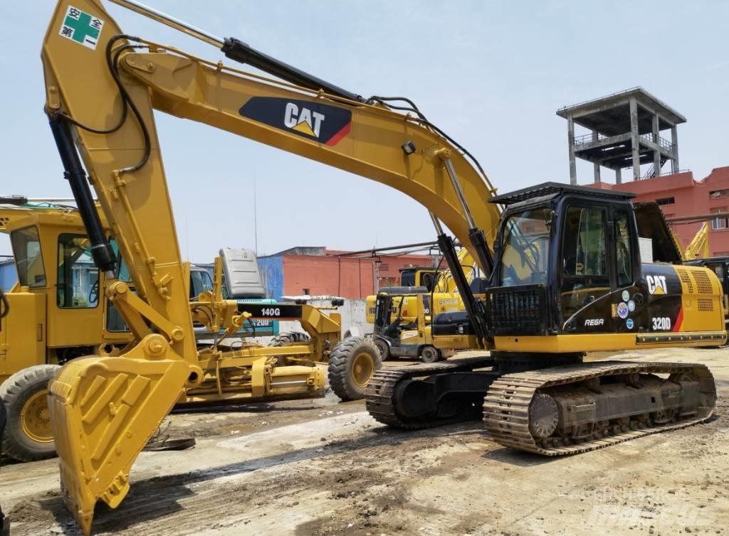 CAT 320d Pásové rýpadlá