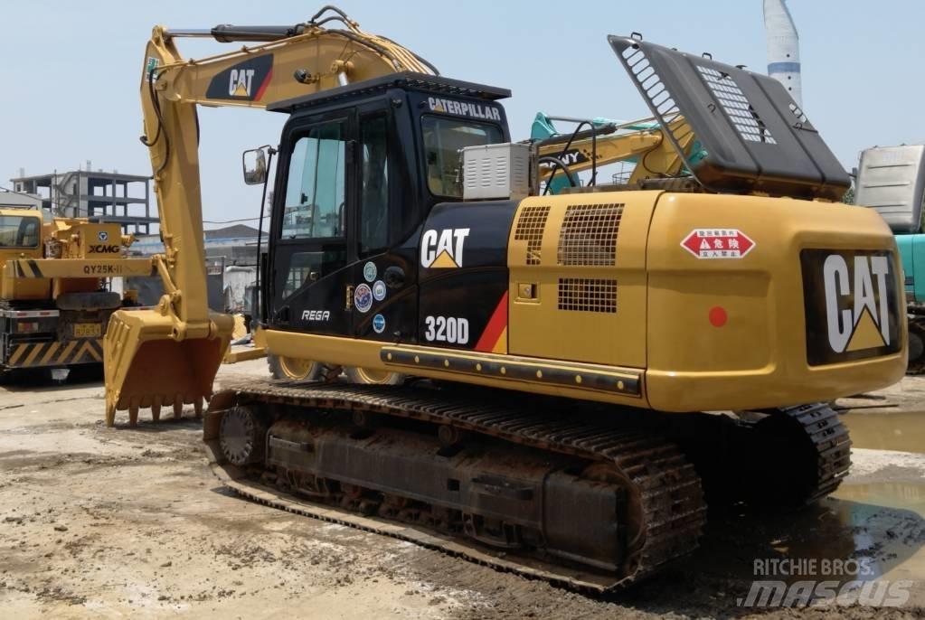 CAT 320d Pásové rýpadlá