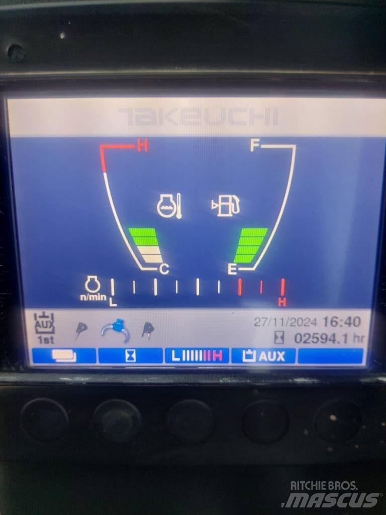 Takeuchi TB 230 Mini rýpadlá < 7t