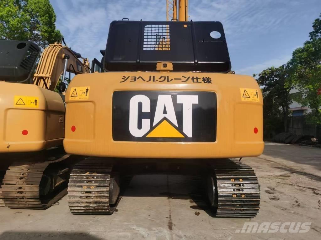 CAT 320D2 Pásové rýpadlá