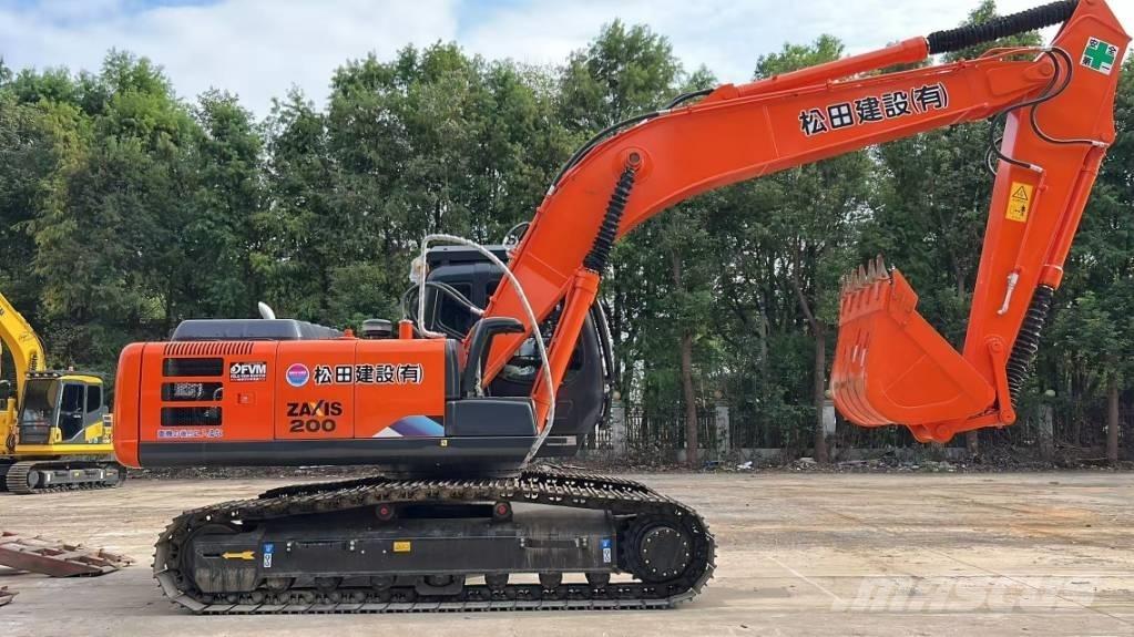Hitachi ZX 250-3 G Midi rýpadlá 7 t - 12 t