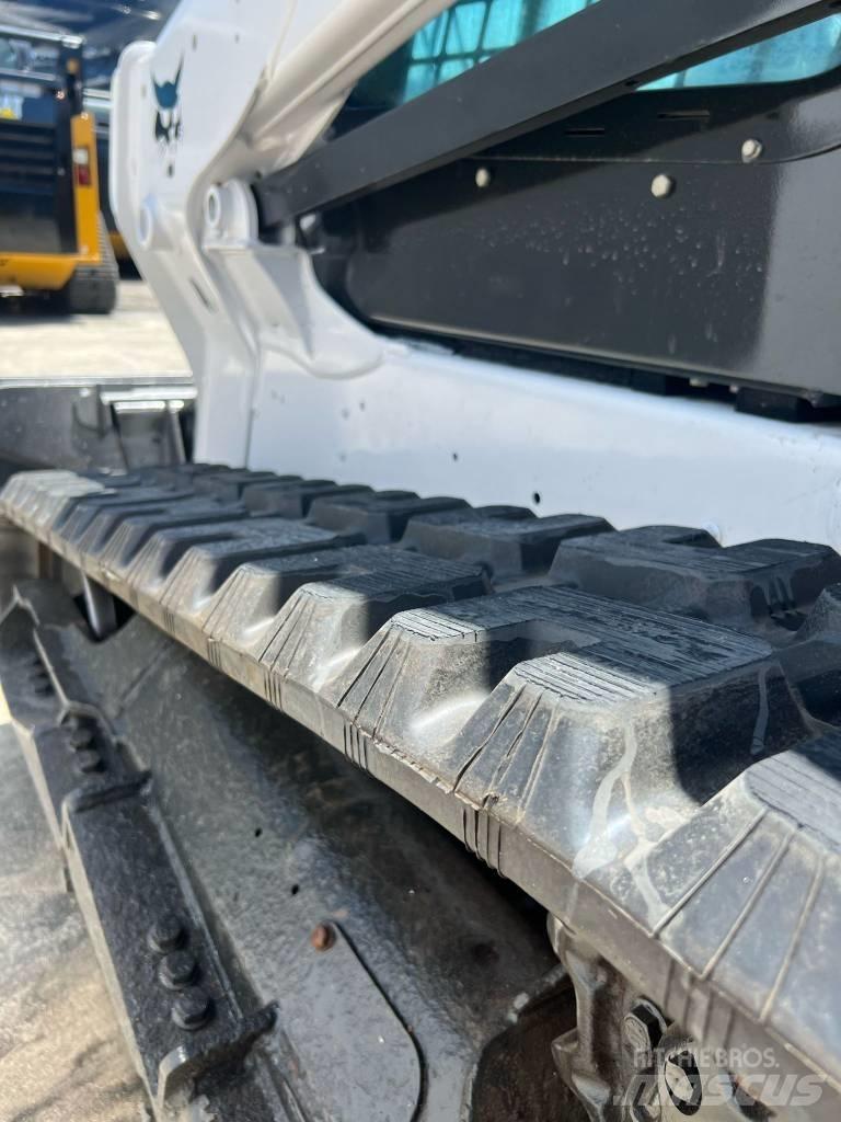 Bobcat T 590 Šmykom riadené nakladače