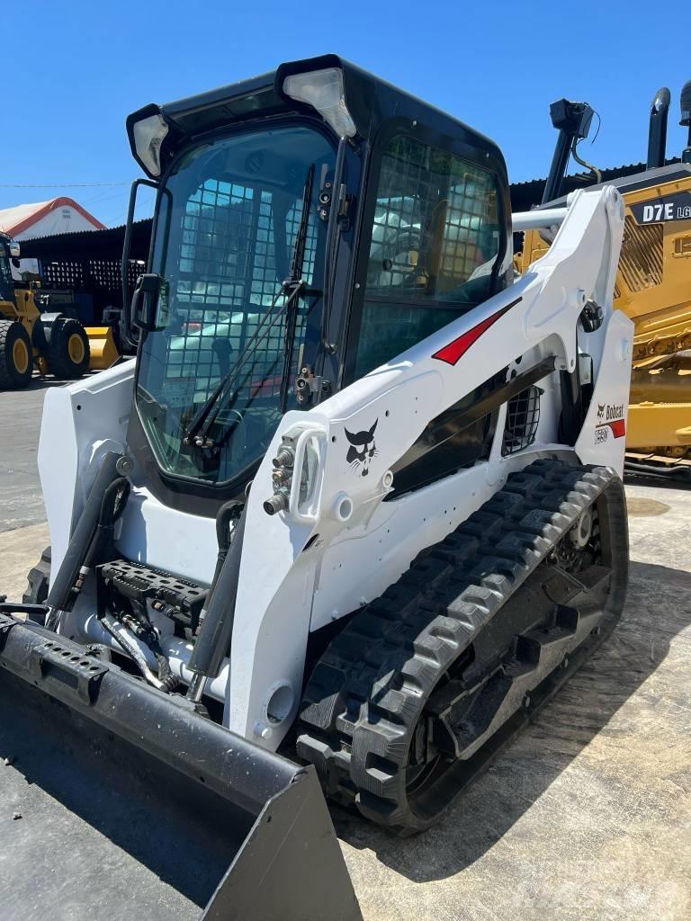 Bobcat T 590 Šmykom riadené nakladače