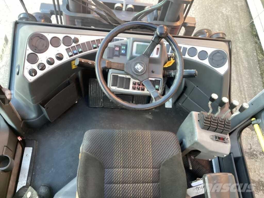 Kalmar DCF55-6H Dieselové vozíky