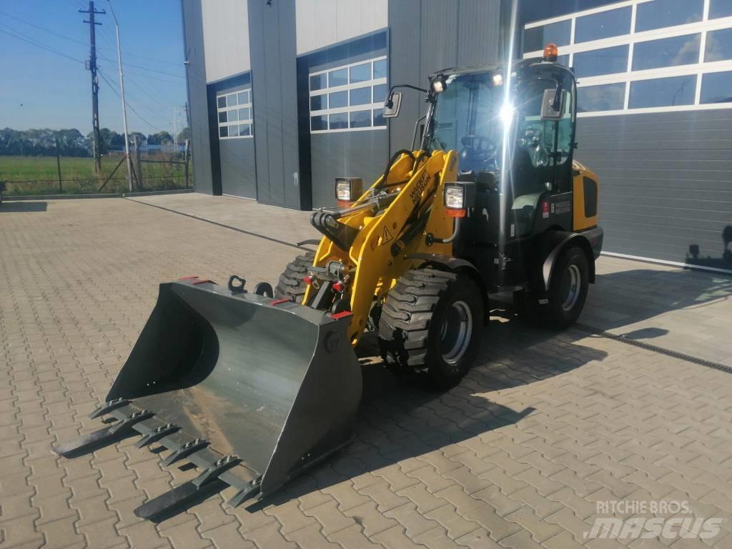 Wacker Neuson WL32 Kolesové nakladače