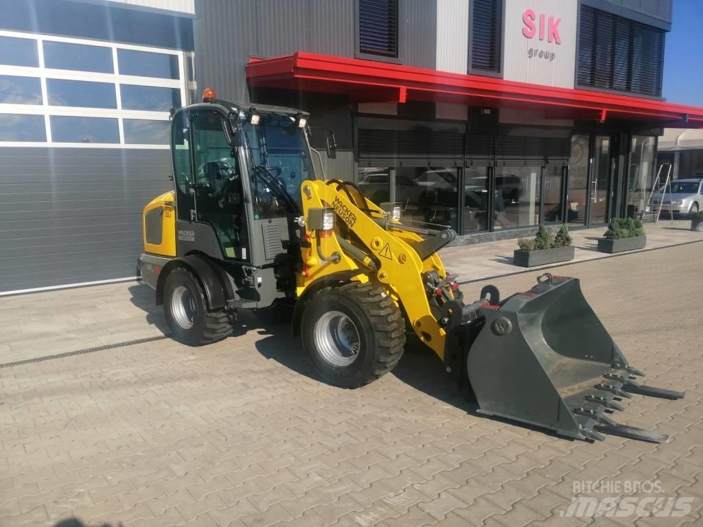 Wacker Neuson WL32 Kolesové nakladače