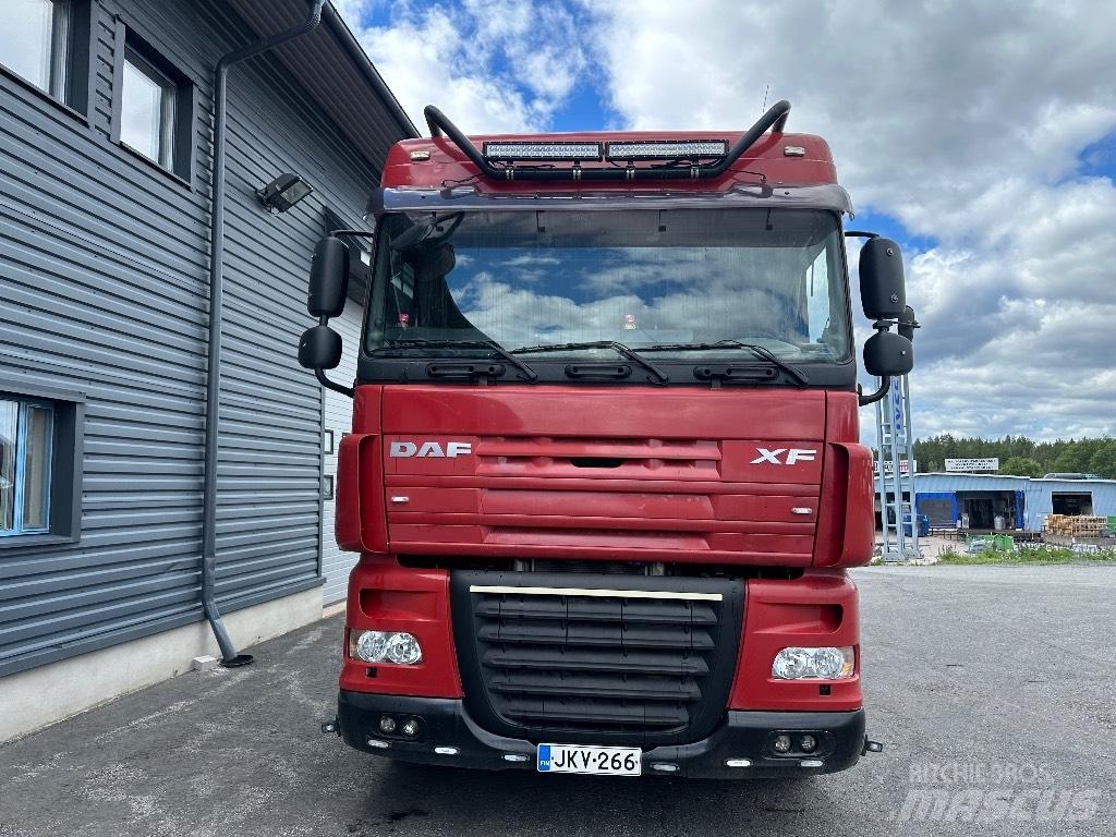 DAF XF105.410 8x2 Hákový nosič kontajnerov