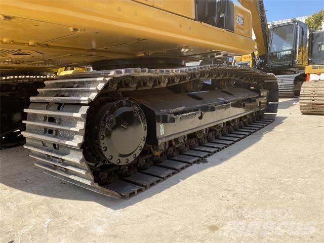 CAT 323 GC Pásové rýpadlá
