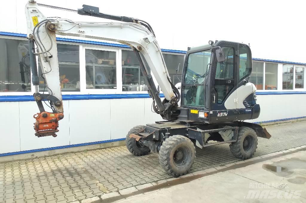 Bobcat W57 Kolesové rýpadlá