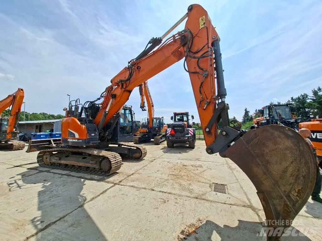 Doosan DX 235 LCR-5 Pásové rýpadlá