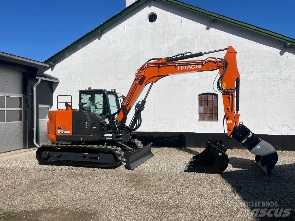 Hitachi ZX 85 Pásové rýpadlá