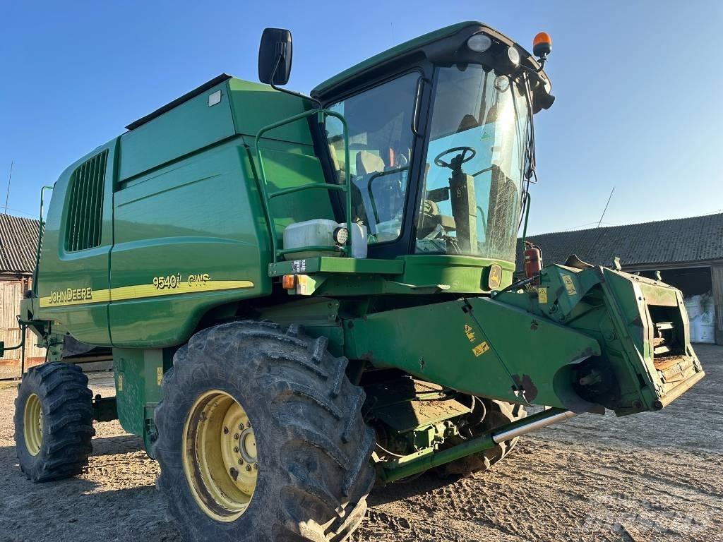 John Deere 9540 CWS Kombinované zberacie stroje