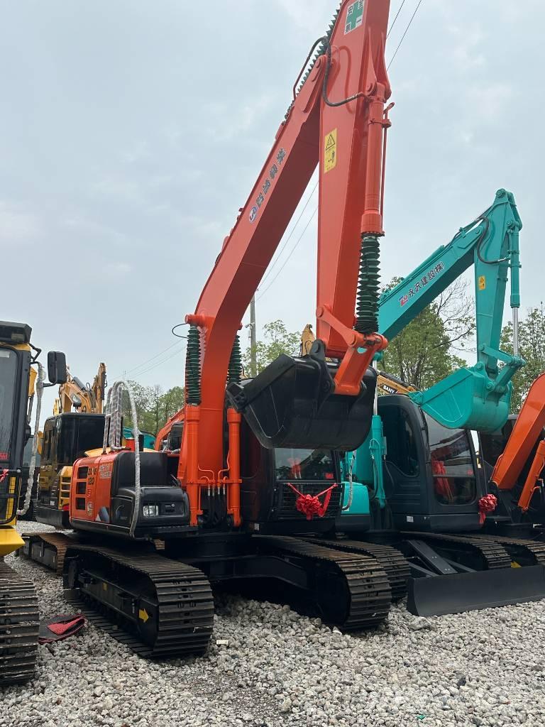 Hitachi ZX 120 Pásové rýpadlá