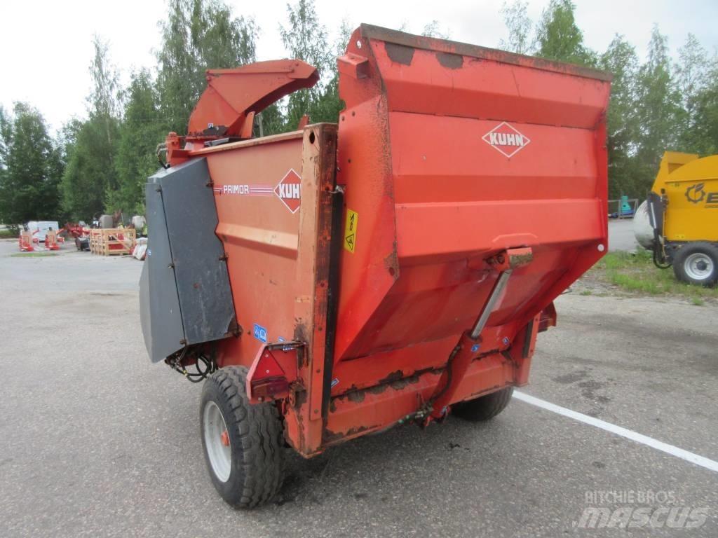 Kuhn Primor 3560 Drviče a rezače balíkov