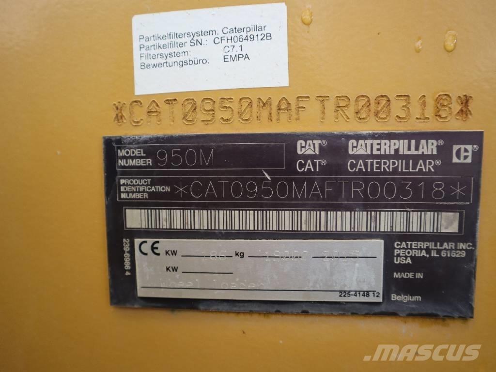 CAT 950M Kolesové nakladače
