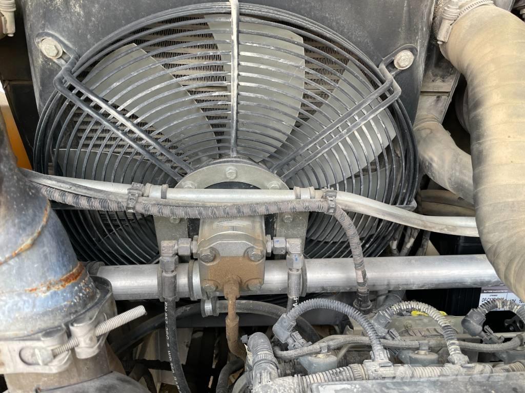 Mecalac AS 700 Kolesové nakladače