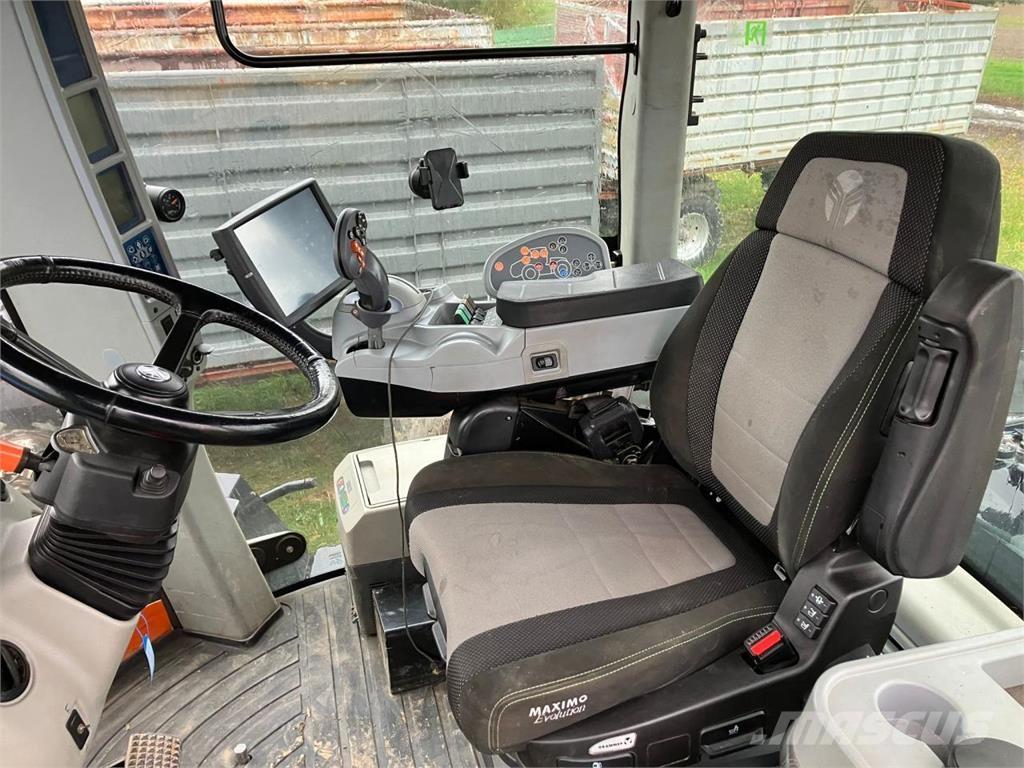 New Holland T9.560 Traktory