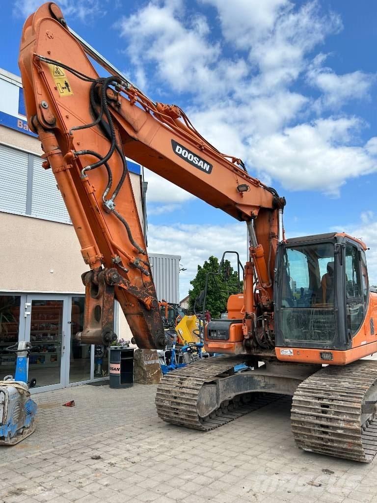 Doosan DX 180 LC-3 Pásové rýpadlá