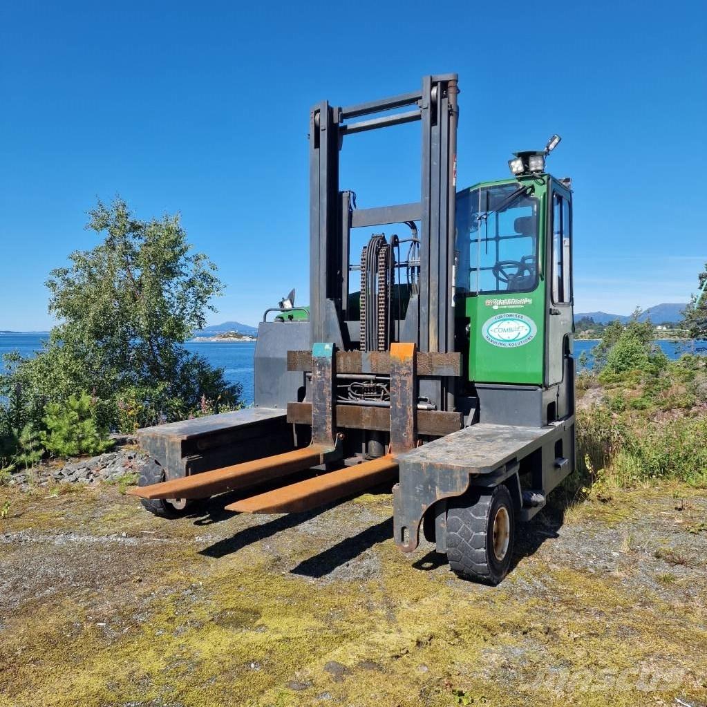 Combilift C 7000 4 cestné vysokozdvižné vozíky