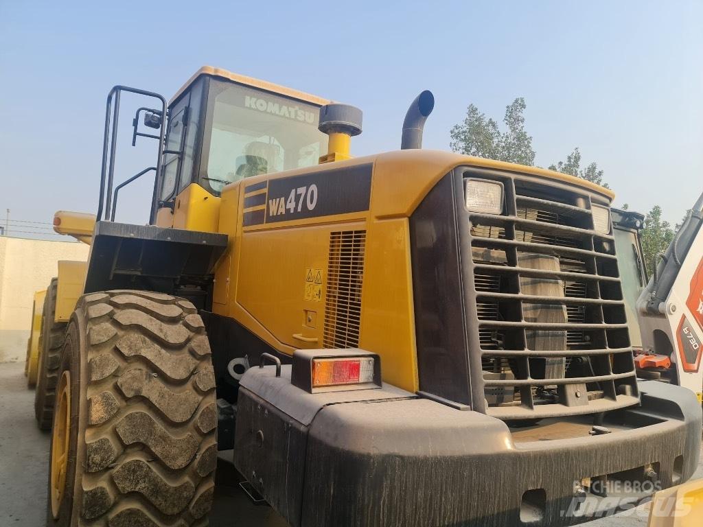 Komatsu WA 470-5 Kolesové nakladače