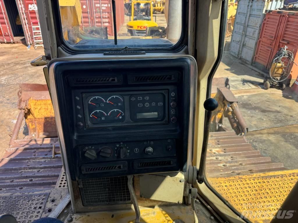 CAT D 6 R LGP Pásové dozéry