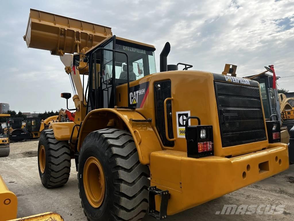 CAT 966H Kolesové nakladače