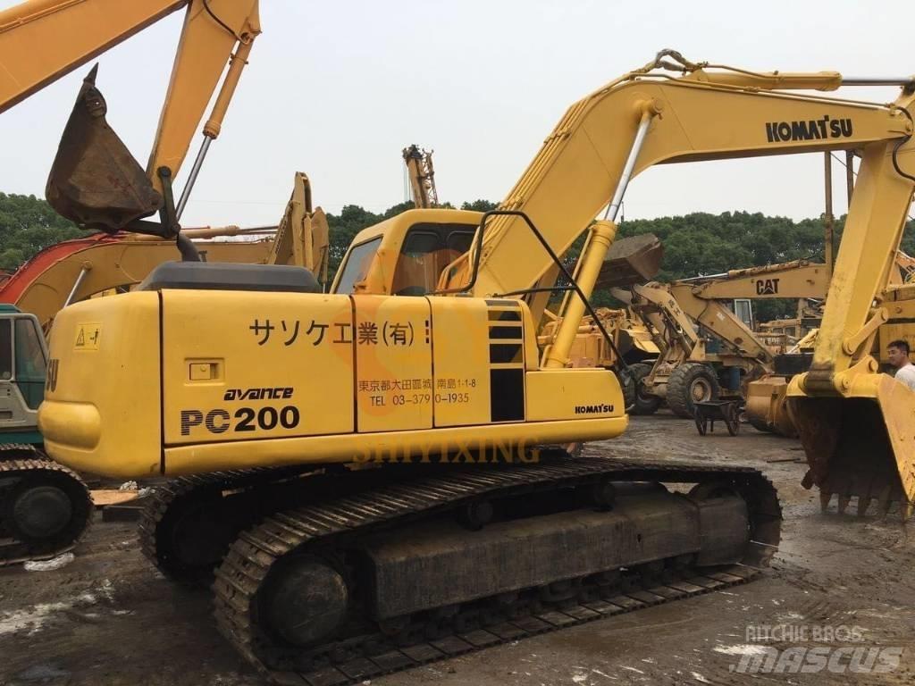 Komatsu PC 200 Pásové rýpadlá