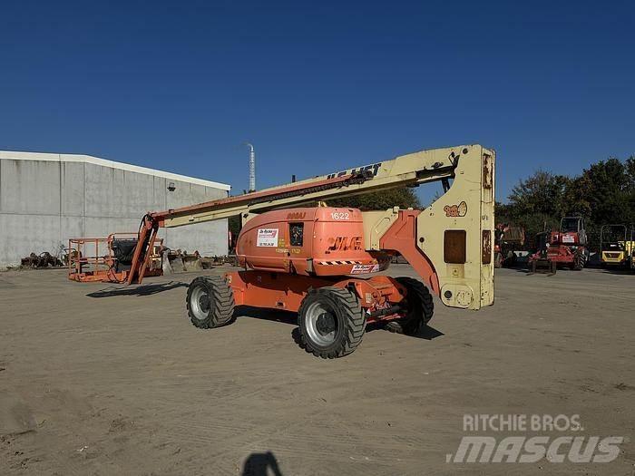 JLG 800AJ Kĺbové plošiny