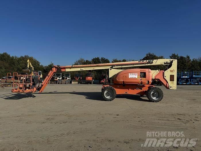 JLG 800AJ Kĺbové plošiny