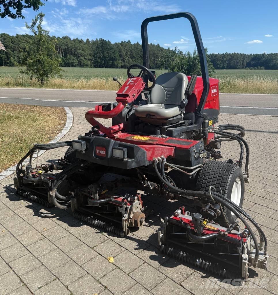 Toro Reelmaster 3575 Kosačky fervejí